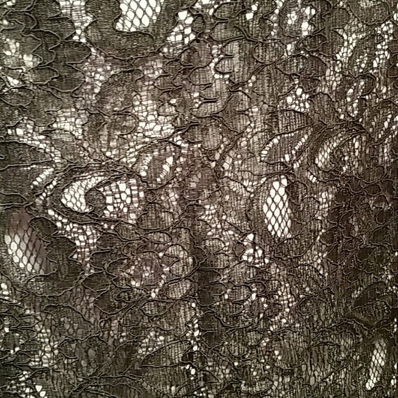 H&M Lace Pencil Skirt - Picture 4 of 4