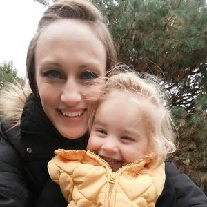 Meet your Posher, Leigh