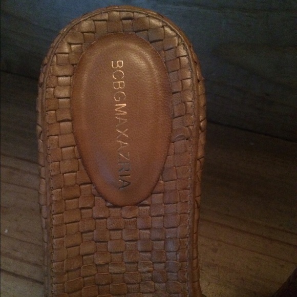 👠👠Hot BCBGMaxAzria heels👠👠 - Picture 2 of 3