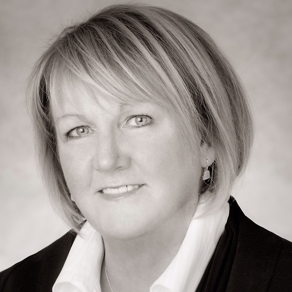 Meet your Posher, Laurie