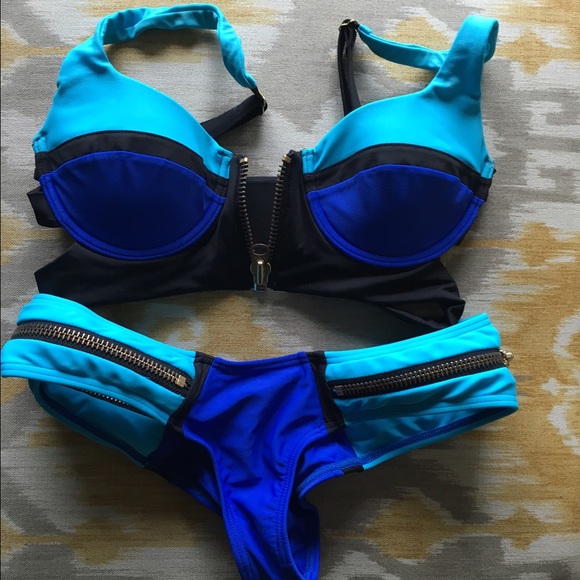 Beach Bunny Other - Beach Bunny Color Block Bikini (100% authentic)