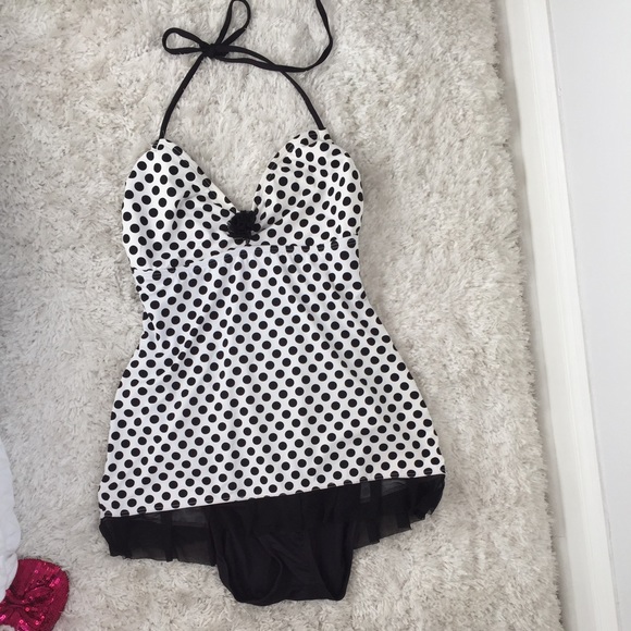 🎉SOLD🎉Kenneth Cole swimsuit