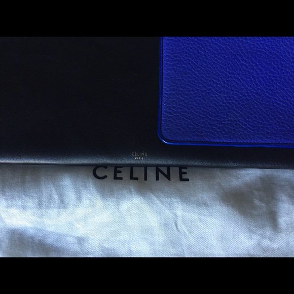 Celine Runway Clutch ✔️ - Picture 2 of 3