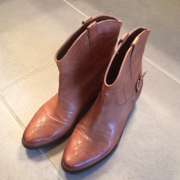 Frankie Sarto short cowboy boots