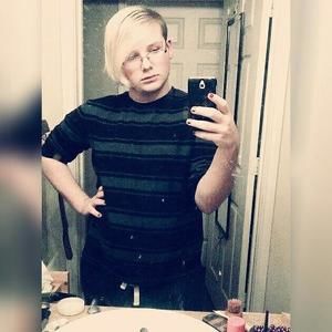 Meet your Posher, Gavin