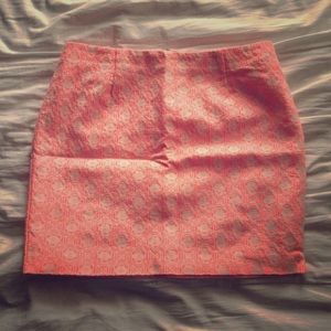Gap skirt