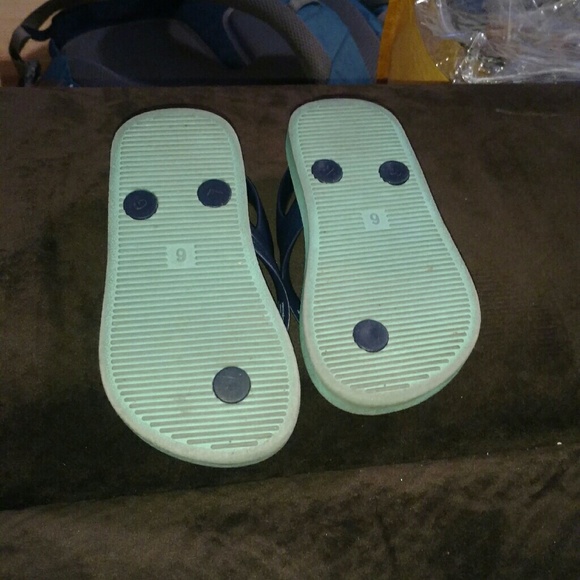 Toddler flip flops - Picture 3 of 3