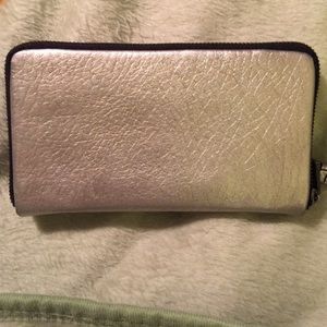 Perlina Silver Leather Wallet