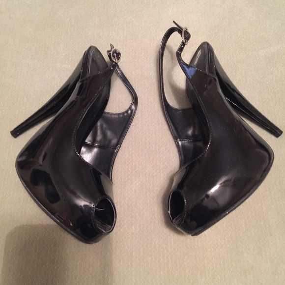 Patent leather Blk Shoe