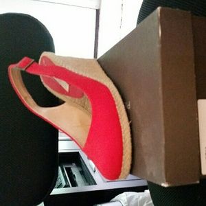 Pied A Terre wedges red