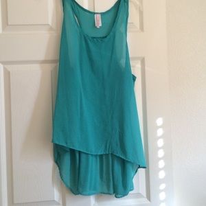 Tank top blouse.