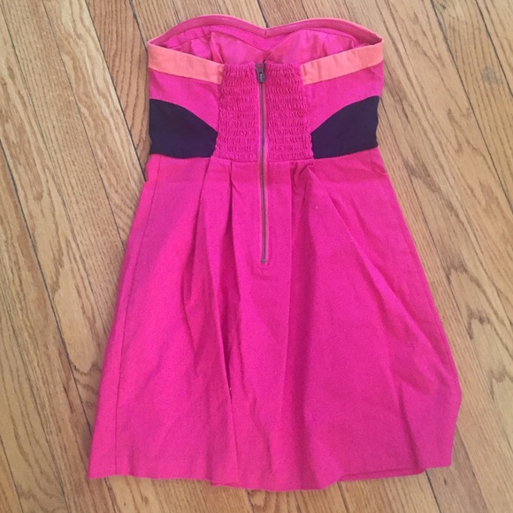 Color Block Dress - Picture 3 of 3