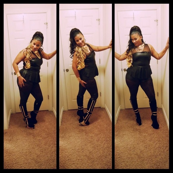 Checkout my version of Lady Gaga boots - Picture 4 of 4