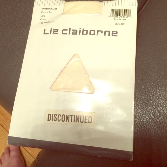 Liz Claiborne cream pantyhose