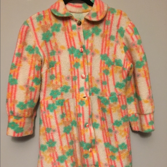 Vintage soft floral 3/4 sleeve coat