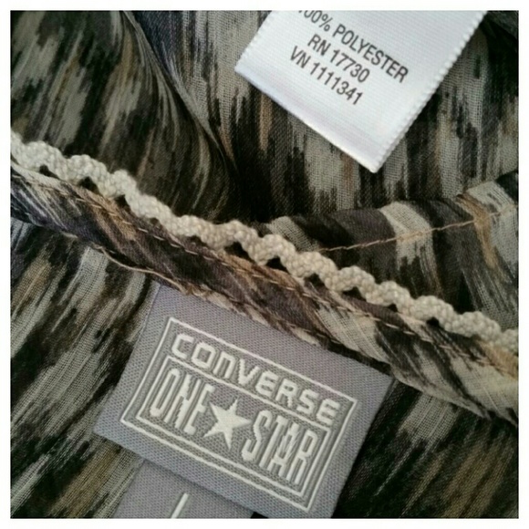Converse Gray & Cream Chiffon Blouse - Picture 3 of 3