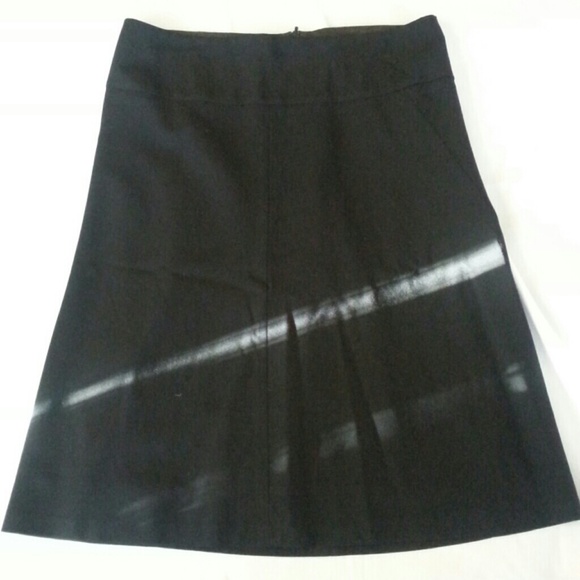 Black Banana Republic stretch skirt