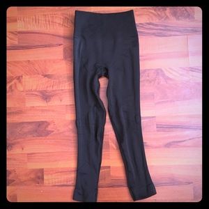 LuluLemon Pants NWOT