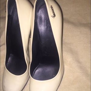 Authentic Gucci heels.