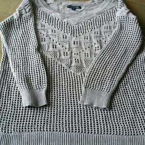 American Eagle Outfitters Sweaters - American Eagle Sweater medium American Eagle Outfitters Sweaters - American Eagle Sweater medium