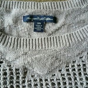 American Eagle Outfitters Sweaters - American Eagle Sweater medium American Eagle Outfitters Sweaters - American Eagle Sweater medium