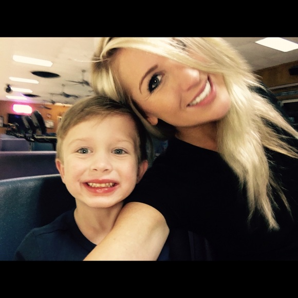 Meet your Posher, Brittany - Picture 1 of 1