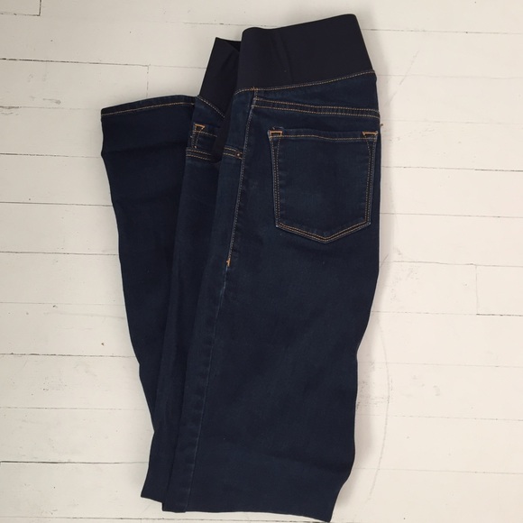 Old Navy Maternity Stretchy Dark Skinny Jeans