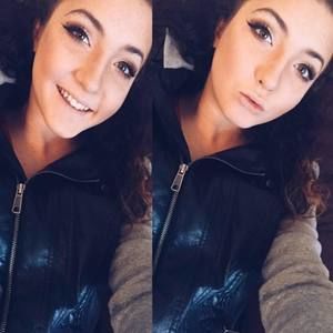 Meet your Posher, Leah