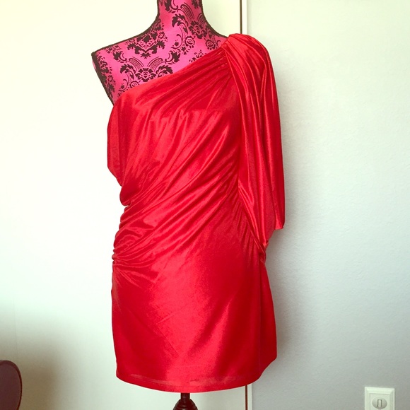 One shoulder red mini dress