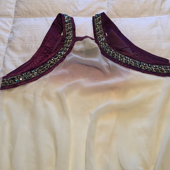 🚨 Last Chance ‼️ Rhinestone covered tank - Picture 4 of 4