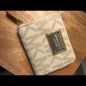 Genuine Michael Kors Cardholder/Wallet