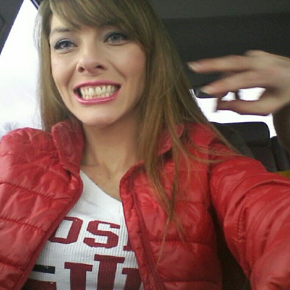 Meet your Posher, Catrina - Picture 4 of 4