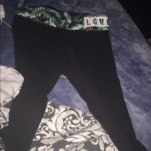 VS yogas, size medium looking for Trades or bought