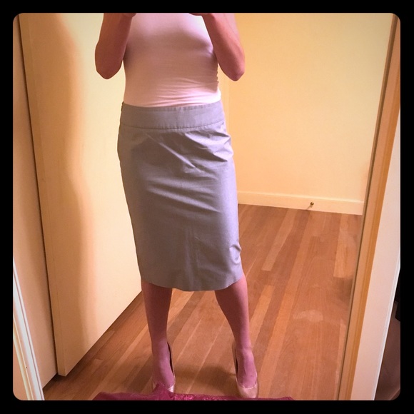 New Byblos pencil skirt in mint sparkle fabric