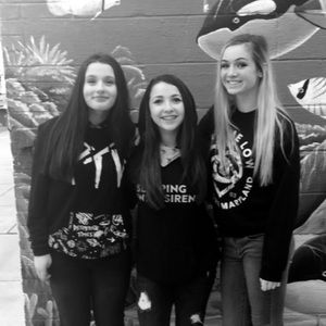 Meet your Posher, Abbey