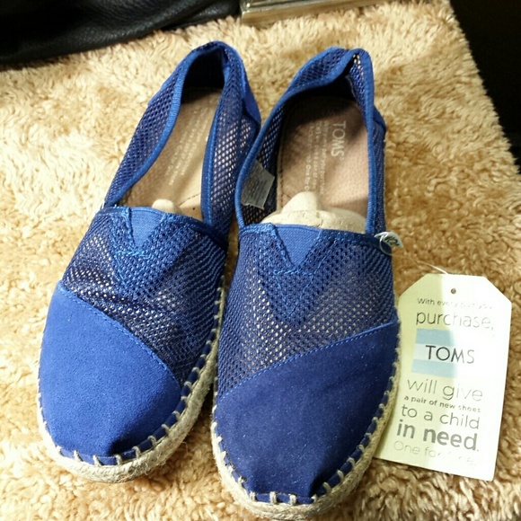 Tom's - Blue -Ink Mesh Classic -New - Never Worn