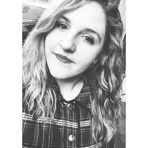 Meet your Posher, Jocelyn