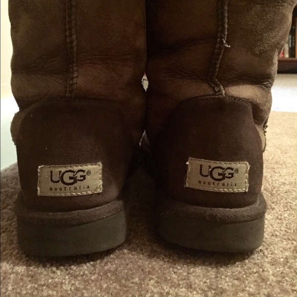 brown uggs with black leggings brown uggs with black leggings