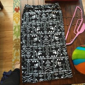 Reduced for 1 hr⏬Aztec tribal skirt small