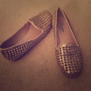 Gold stud Steve Madden loafers