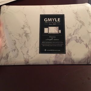 11" Mac book Air limestone Case
