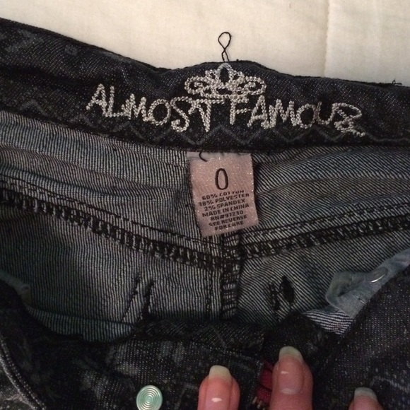 Print Jean Shorts - Picture 3 of 4