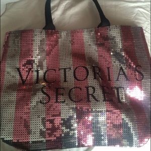 Victoria's Secret tote bag