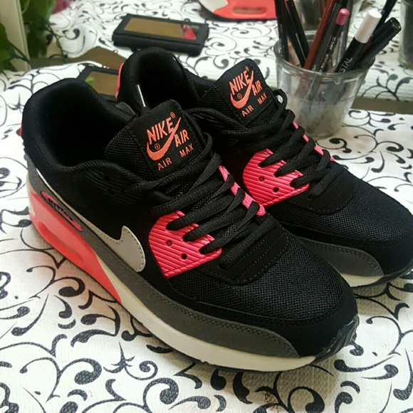 Nike AirMax New
