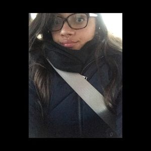 Meet your Posher, Brielle
