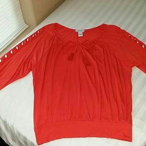 Carmen Marc Valvo blouse