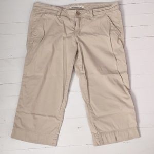 Abercrombie & Fitch Khaki Capri Pants- Size 6