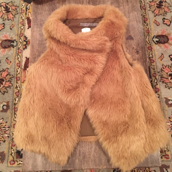 Zara Basic Faux Fur Vest