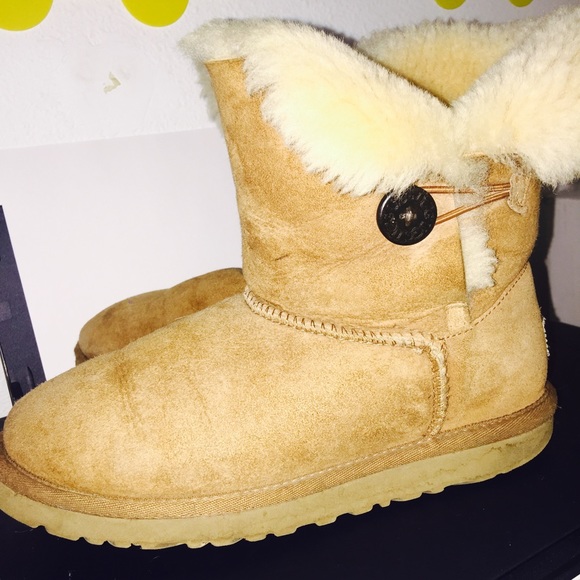 ❌SOLD!! UGG Baileys