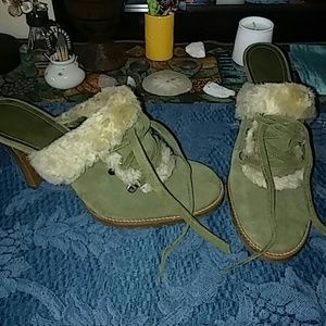Heals- Giana Bini